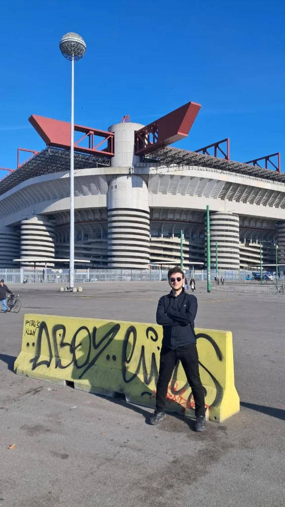 San Siro, Milan ve İnterin ortak stadyumu diğer bir adıyla Giuseppe Meazza