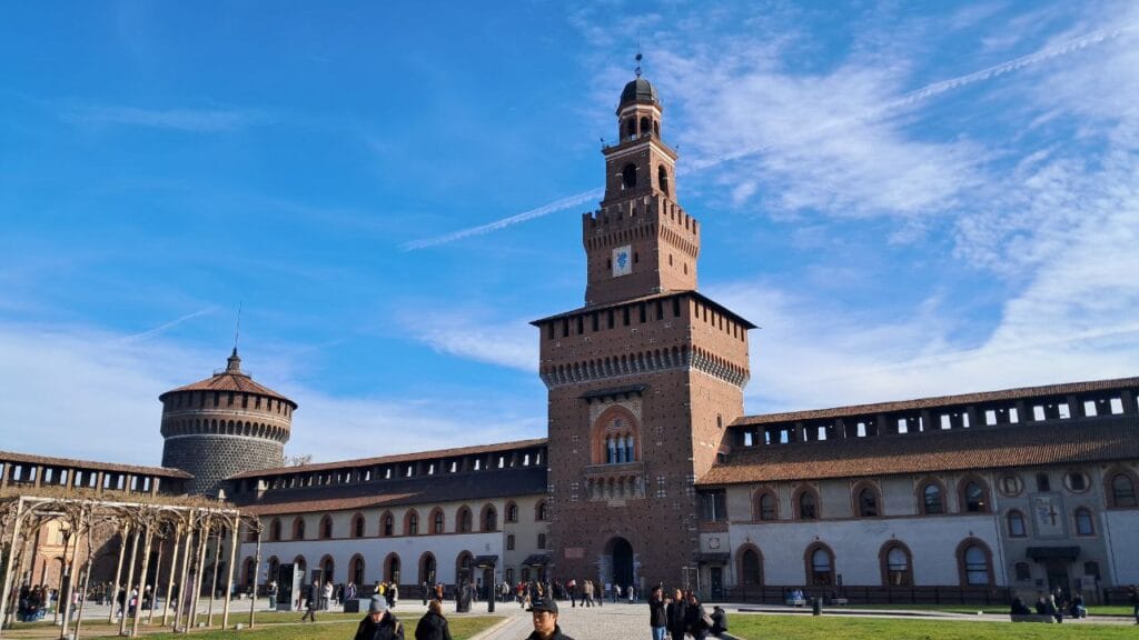 Sforzesco Şatosu, Milano'daki Tarihi Şato