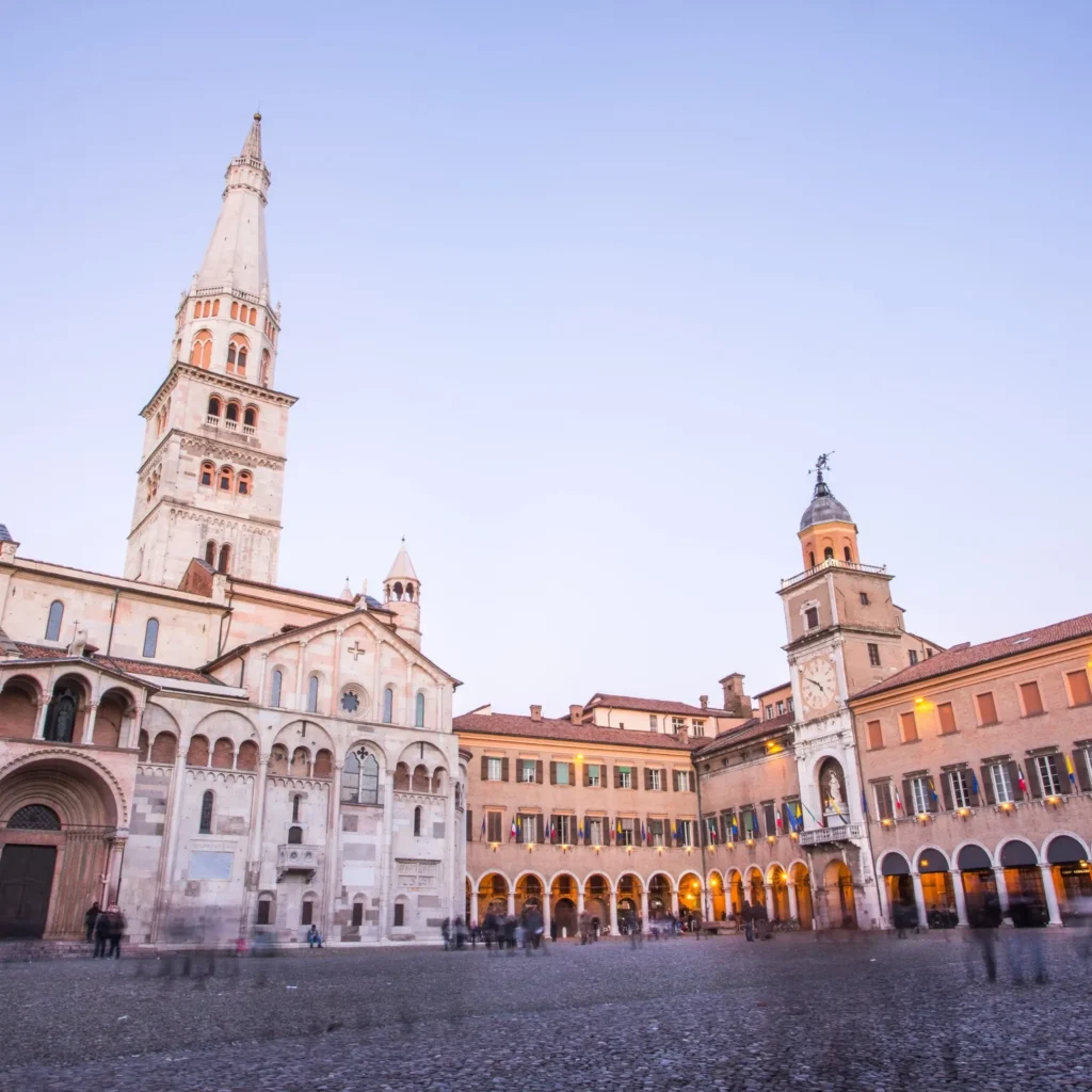 Piazza Grande
Modena Gezi Rehberi